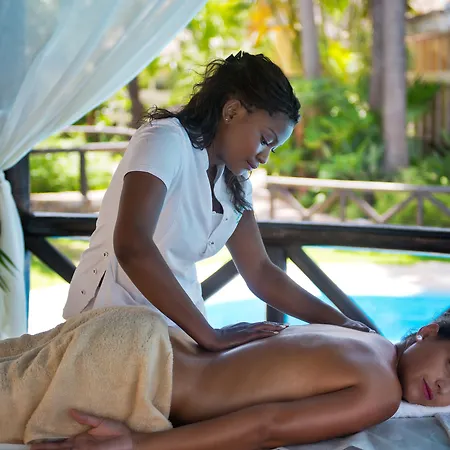 蓝湾巴努斯酒店 马尔韦利亚